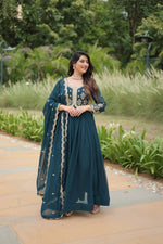 Load image into Gallery viewer, Seema Faux Blooming Anarkali | Shoppers Trend
