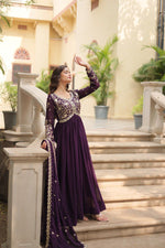 Load image into Gallery viewer, Sushila Faux Blooming Anarkali | Shoppers Trend
