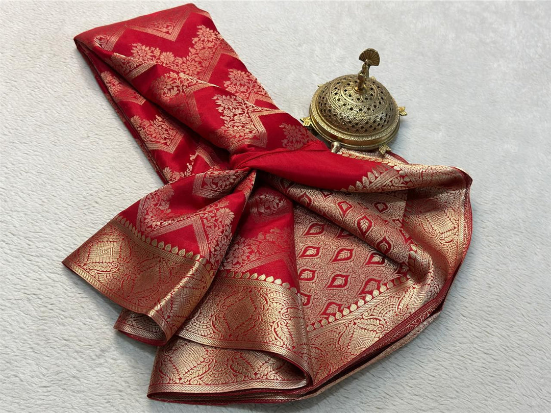 Devanshi Mysore Silk Saree | Shoppers Trend