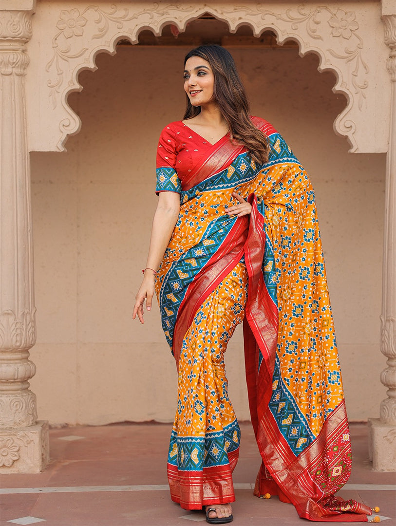 Vamya Dola Silk Saree | Shoppers Trend