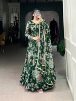 Load image into Gallery viewer, Snehal Marbel Anarkali For Weddings Special | Shoppers Trend
