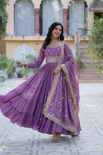 Load image into Gallery viewer, Riyanshika Star Georgette Anarkali | Shoppers Trend
