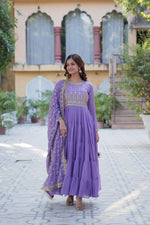 Load image into Gallery viewer, Riyanshika Star Georgette Anarkali | Shoppers Trend
