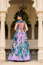 Load image into Gallery viewer, Tamanna Tussar Silk Dhavani / Langa Voni | Shoppers Trend

