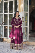 Load image into Gallery viewer, Minaxi Faux Blooming Georgette Anarkali | Shoppers Trend
