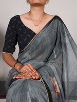 Load image into Gallery viewer, Pooja Mul Mul Cotton Saree | Shoppers Trend
