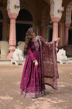 Load image into Gallery viewer, Heena Chinnon With Embroidery Work Anarkali | Shoppers Trend
