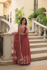 Load image into Gallery viewer, Geetha Faux Georgette Anarkali | Shoppers Trend
