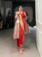 Load image into Gallery viewer, Manisha Jacquard Silk Saree | Shoppers Trend
