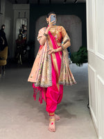 Load image into Gallery viewer, Manisha Jacquard Silk Saree | Shoppers Trend
