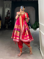 Load image into Gallery viewer, Manisha Jacquard Silk Saree | Shoppers Trend
