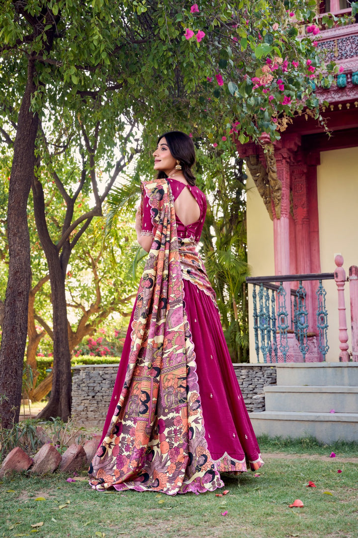 Priti Vichitra Silk Langa Davani / Dhavani Set | Shoppers Trend
