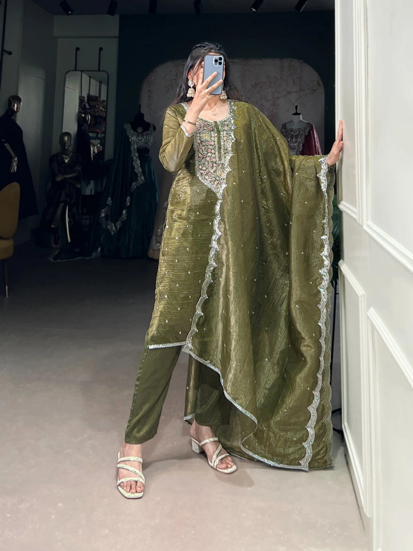 Namrata Gold Crush Green Kurti With Sequins and Thread Embroidery Work | Shoppers Trend