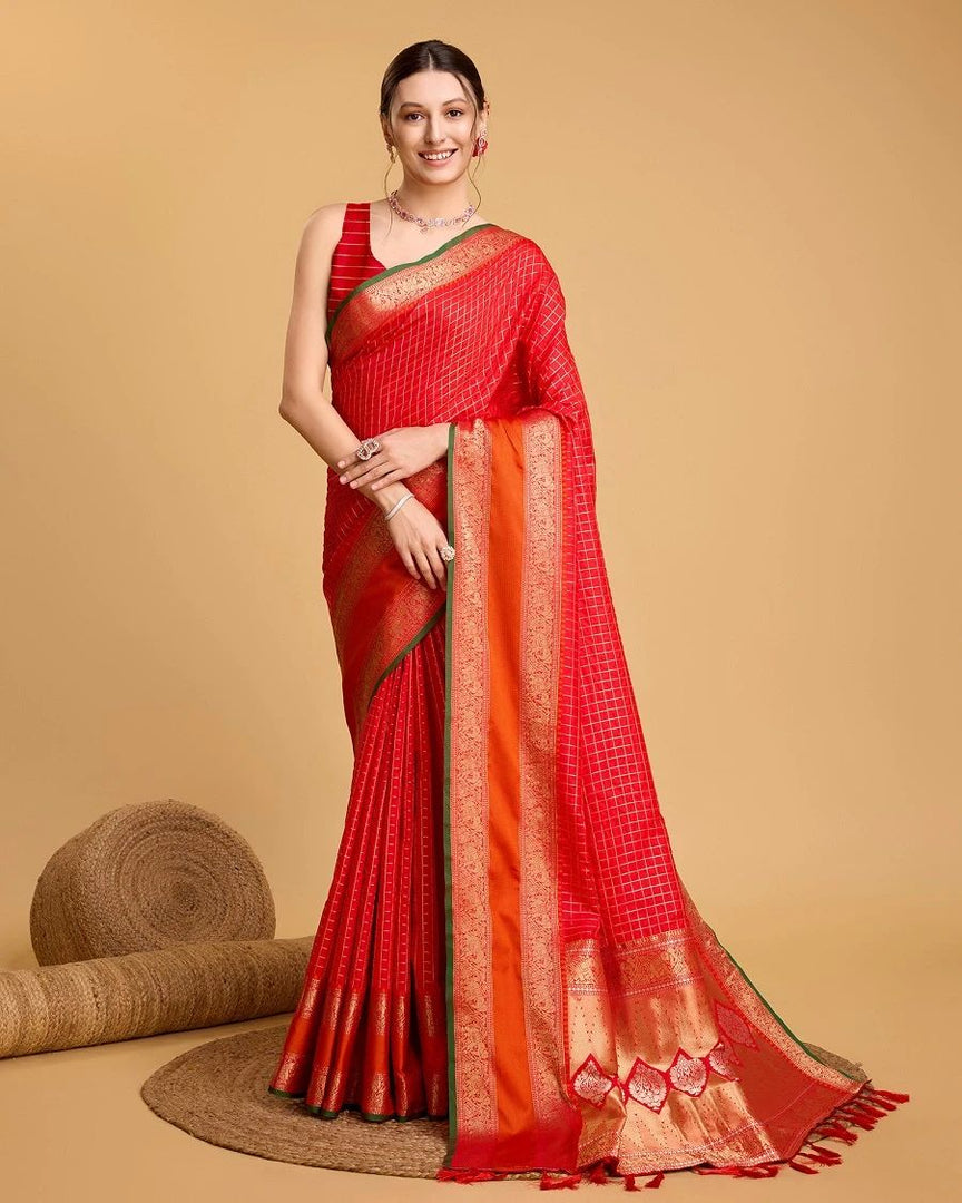 Jayaa Soft Silk Saree | Shoppers Trend