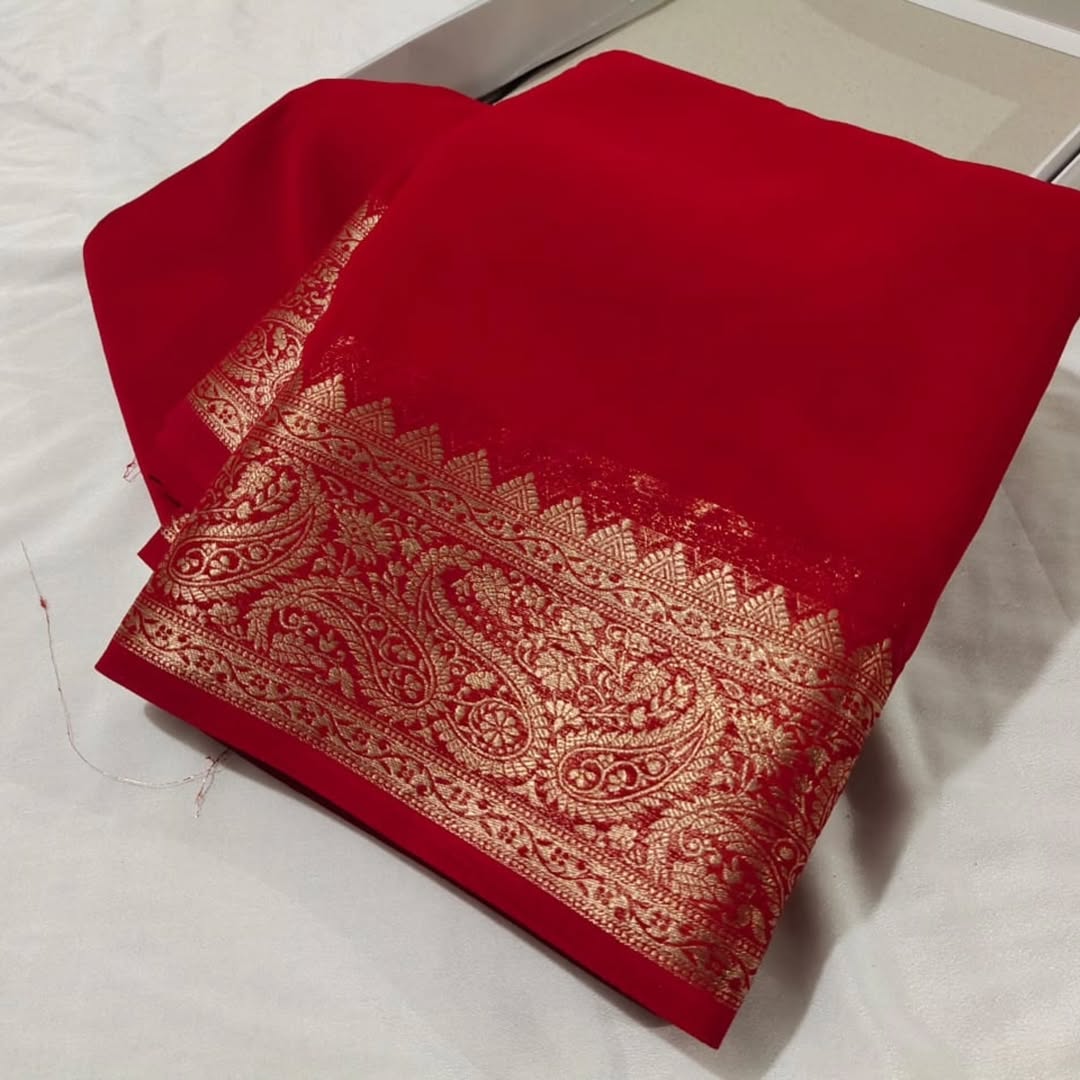 Very Expensive Red Pure Viscose Silk Saree Price under 999. This Red Viscose Silk Sarees With Online Shopping Price , Most Popular And Famouse Best Product in Veraval , Gujarat , India .