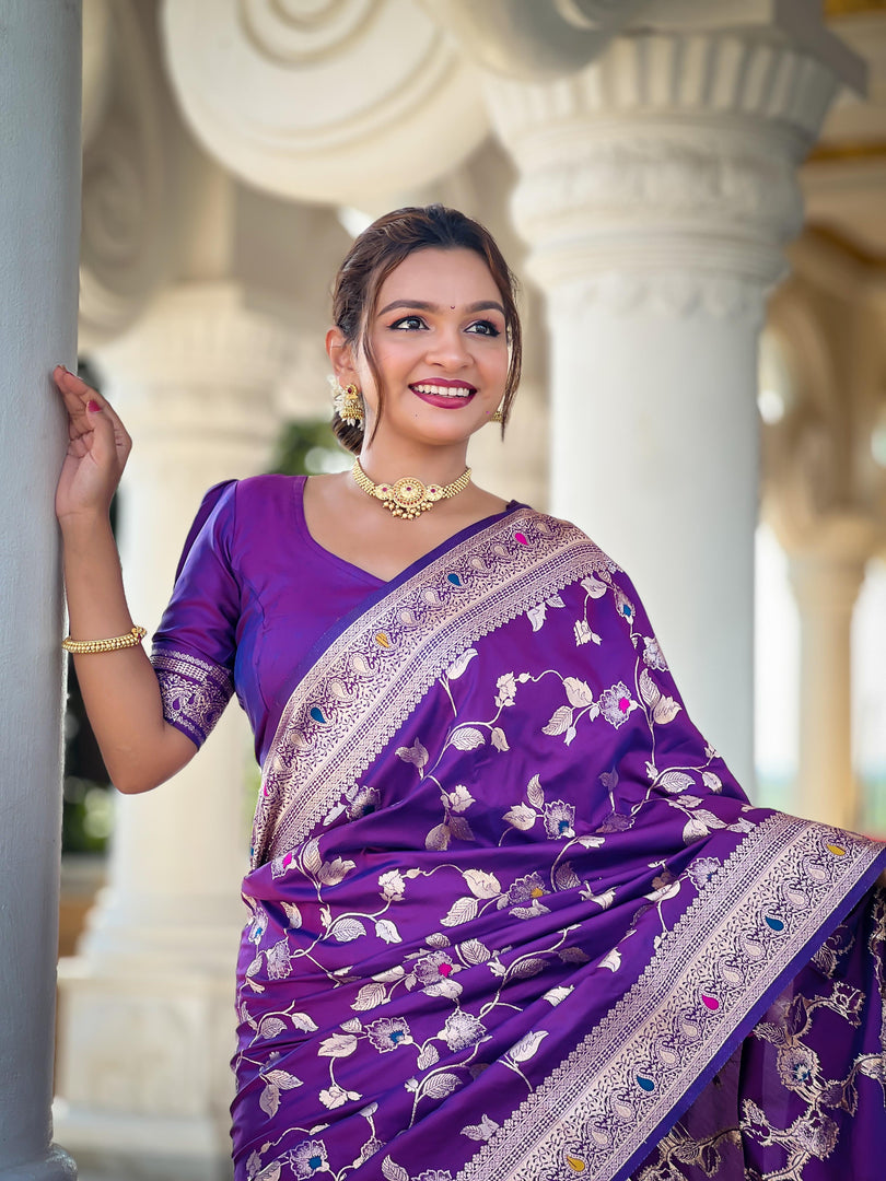 Purple Color Saree From Pure Banarasi Silk Fabric For Wedding And Other Occation , Traditionally, Banarasi sarees are woven with silk, though they can also be made in other materials like cotton, georgette, and chiffon