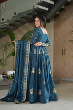 Load image into Gallery viewer, Kinjal Chinon Anarkali | Weddings Special Wear Anarkali | Shoppers Trend
