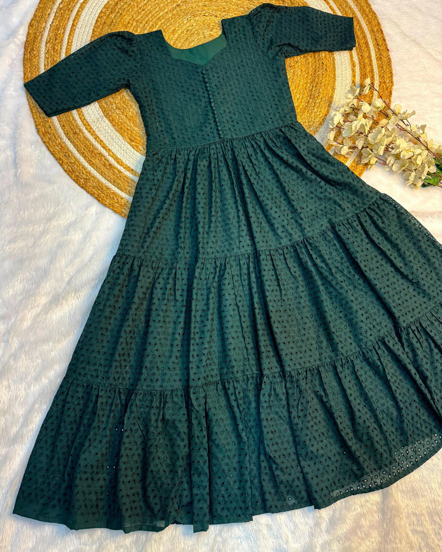 rama Hakoba mini dress with traditional flair , Flared rama cotton gown for festive and party looks , Stylish rama green Hakoba short gown with pocket style , Rama colored designer frock with 3-layer fashion twist , Premium rama gown in cotton Hakoba with ethnic charm.
Rama green layered dress with side detailing . 
