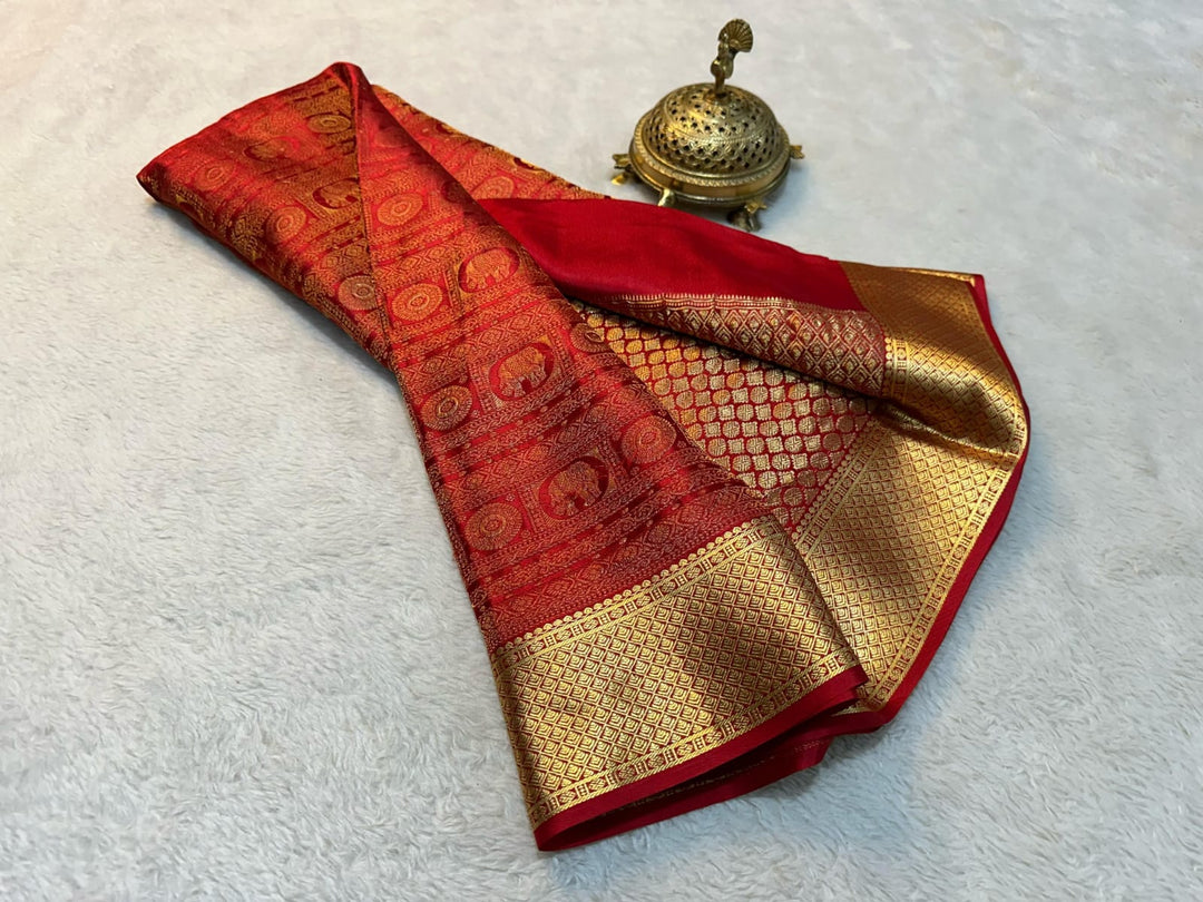 Red Mysore Silk Sarees With Price and Online Shopping Price Under 1500 . this Fabric Mysore Silk saree Fully Golden Zari Weaving Wotk and Rajavadi Patten Best Beautiful Saree .  