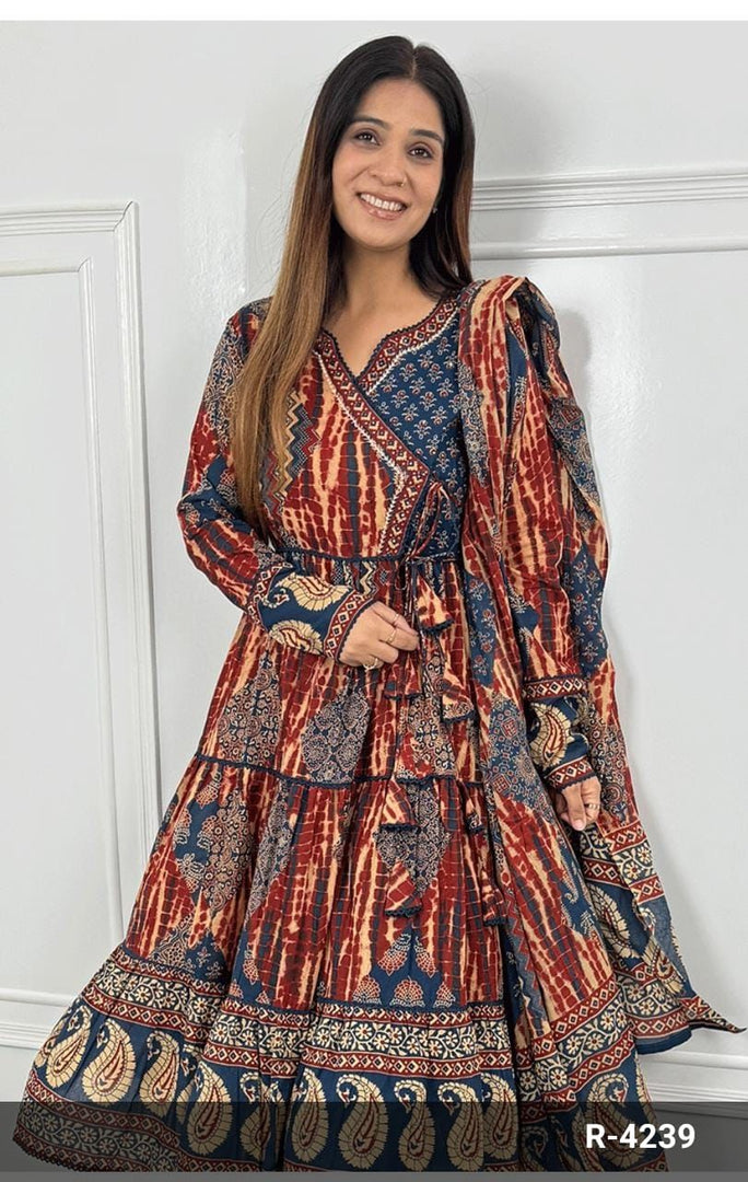 Jasmin Pure Cotton Anarkali | Shoppers Trend