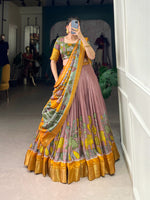 Load image into Gallery viewer, Monali Dola Silk Dhavani Set | Langa Voni | Shoppers Trend
