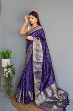 Load image into Gallery viewer, Dan Blue Silk Sarees With Price Under 2000 .This Fabric Fully Cold  With Silver Zari Weaving Work . This Fabric Silk Saree RIch Pallu Created Pallu Weaving Zari Work .
