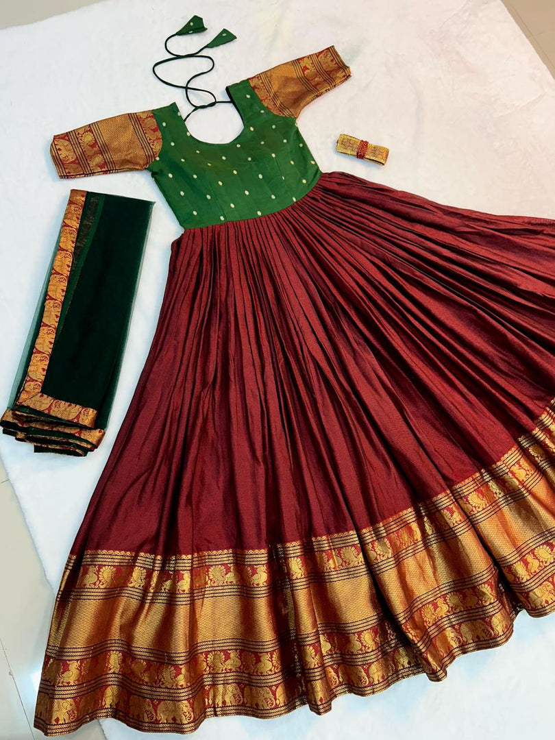 SKY TO THE FOREST (ANARKALI) - Premium Anarkali from shoppers trend - Just Rs. 1099! Shop now at shoppers trend