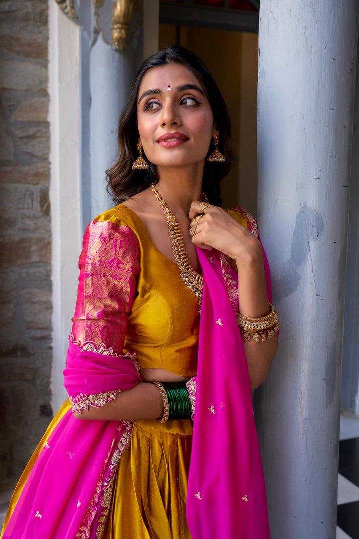 Pink Dupatta With Narayan Pattu Lehenga and Blouse Zari Weaving Work Under 1999 . 