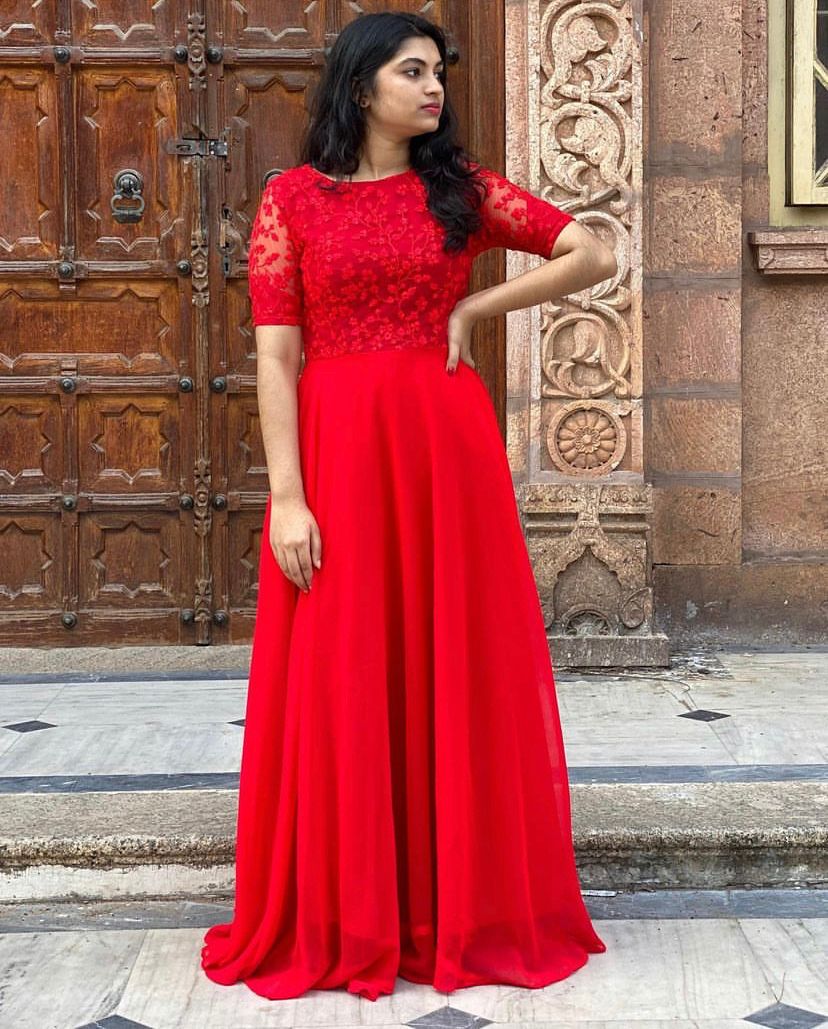 LAAL RANG (GOWN)