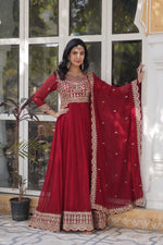 Load image into Gallery viewer, Ratan Faux Blooming Anarkali | Shoppers Trend
